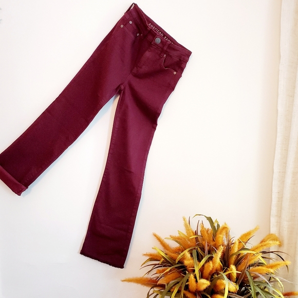 American Eagal NE(X)T LEVEL STRETCH Hi-Rise Crop Flare Burgandy Jean Pants NWOT - Picture 7 of 10